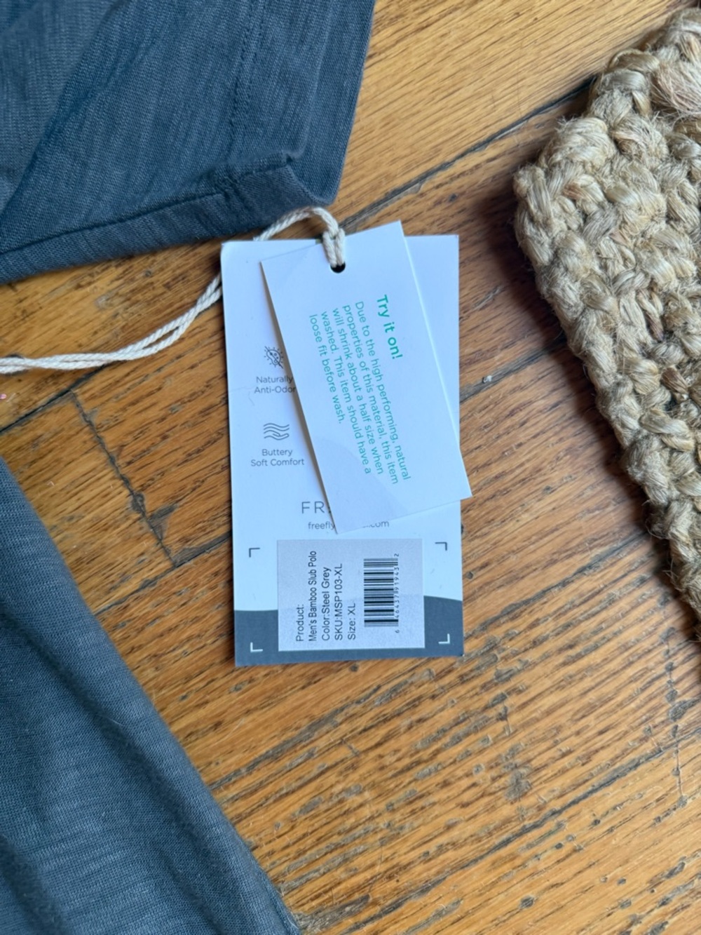 NWT Mens Free Fly Polo in Charcoal size : XL - Picture 2 of 5